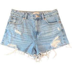 PACSUN Women’s Distressed Denim Frayed Mom Jean Shorts Size 28